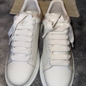 Alexander McQueen “Oversized” Sneaker